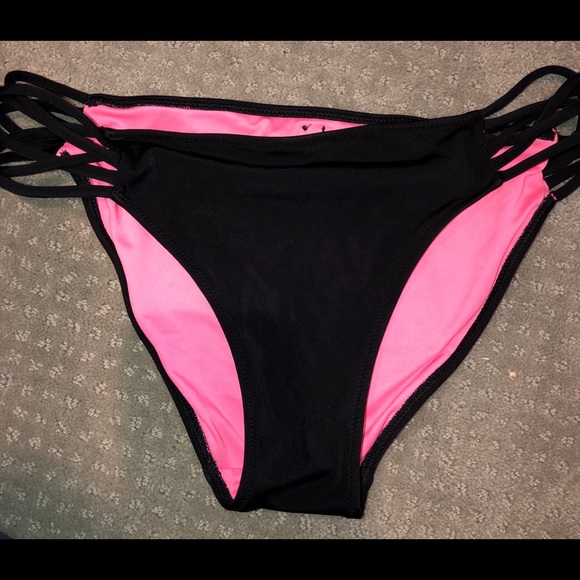 Bathing suit set - Picture 4 of 6